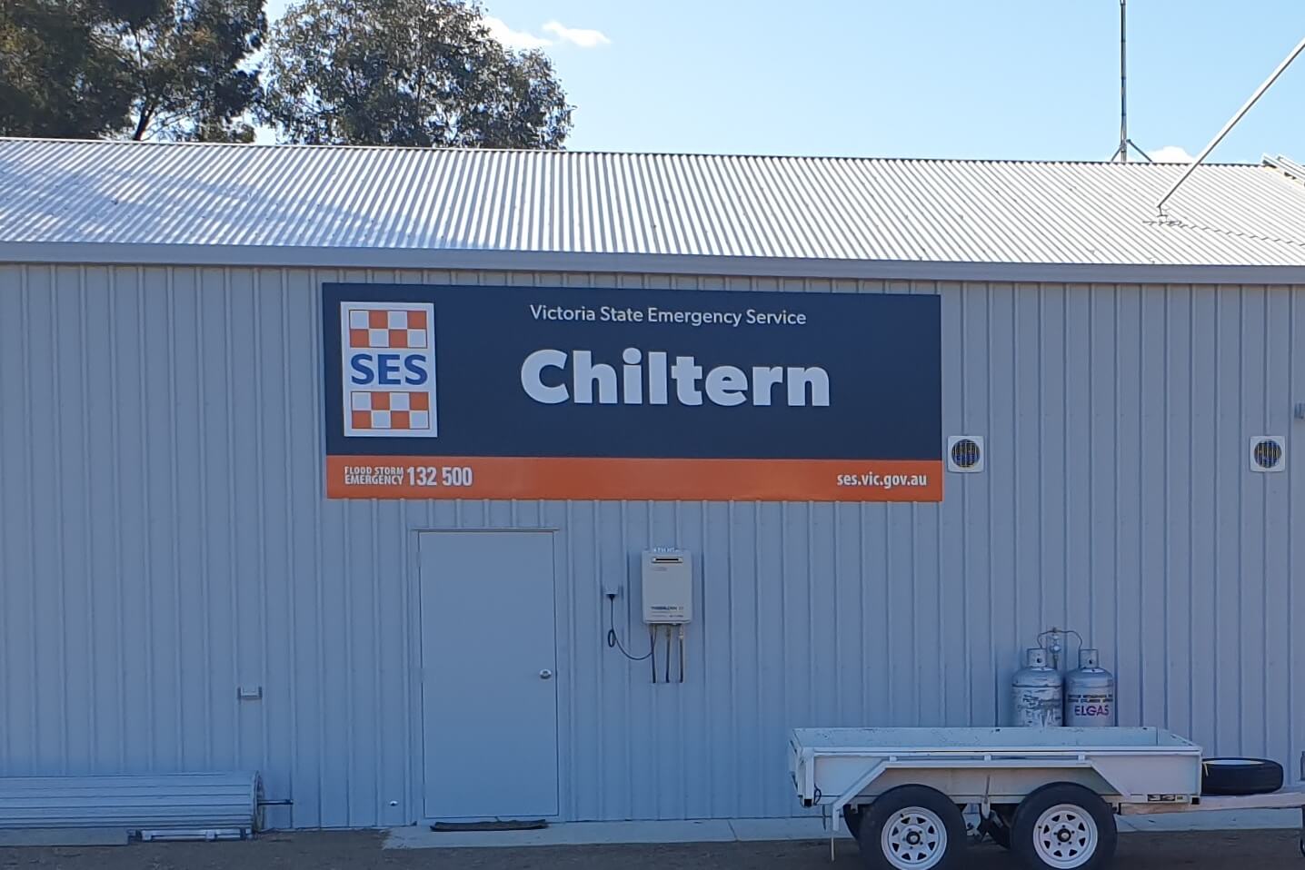 Chiltern SES outdoor building sign