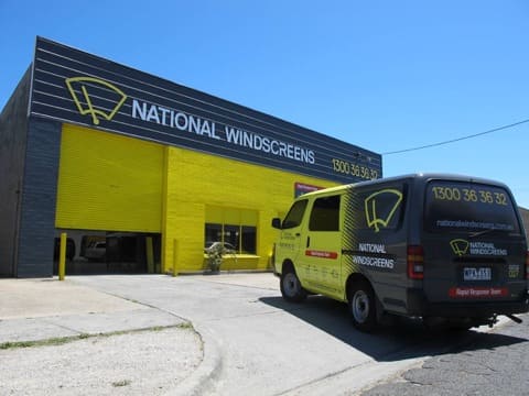 National Windscreens outdoor building and Van